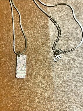 Christian DIOR *RARE* PINK vintage silver tone oblique trotter necklace